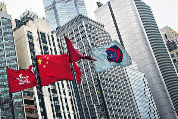 滬港通定于11月17日啟動，李小加鼓吹將“引水七八萬億美元”