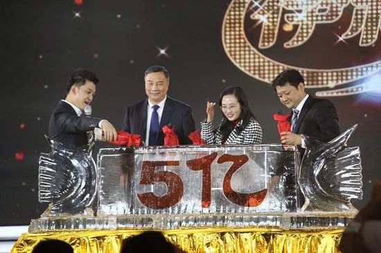 解析：伊利冠名《爸爸3》，并不是“5億”那么簡單