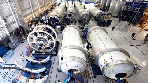 SpaceX 是如何成為一家航天技術(shù)公司的？