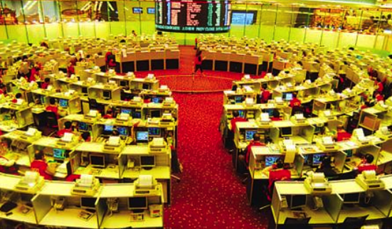 騰訊市值一度蒸發(fā)300億，收盤前強勢收復失地