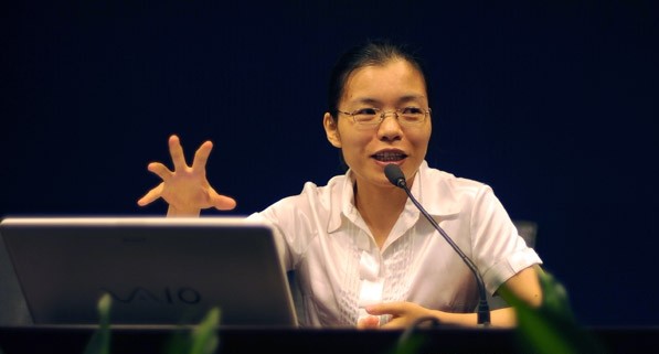 龔海燕承認(rèn)“造梯”失敗，重心重回91外教