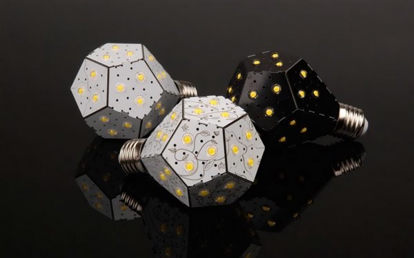 被李嘉誠(chéng)看中的Nanoleaf：史上最節(jié)能的燈泡