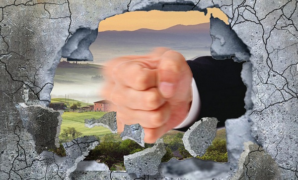 今日嗅評(píng)：“未來(lái)公交”不是支付寶能做的，必須依靠國(guó)家行政的力量