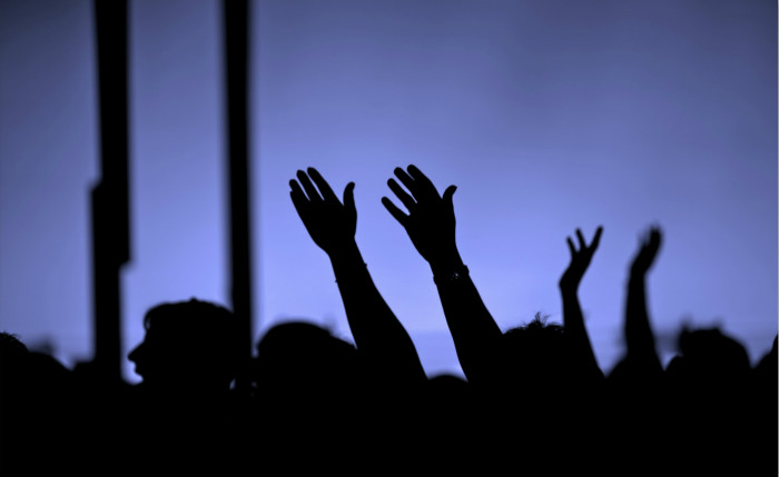 90分鐘、8000箱，羅輯思維圖書包的前情后事