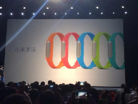 小米手環(huán)現(xiàn)階段還只是小米手機的配件