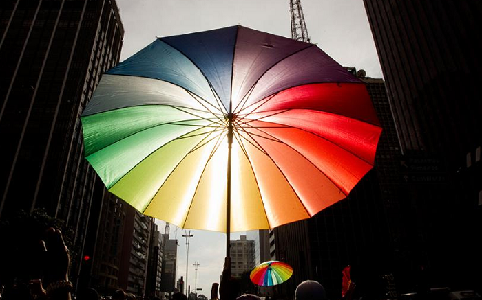 彩虹背后是朝陽(yáng)？中國(guó)同志產(chǎn)業(yè)觀察