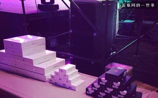 王思聰三亞辦奢華生日派對(duì) 派送電腦手機(jī)(圖),互聯(lián)網(wǎng)的一些事