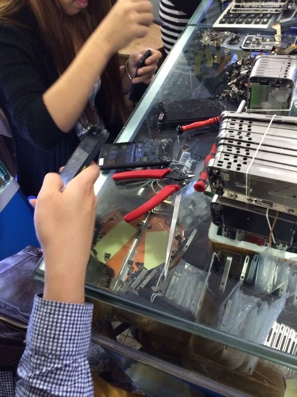 觸目驚心！iPhone翻新全過程，看完之后你還敢買手機(jī)嗎,互聯(lián)網(wǎng)的一些事