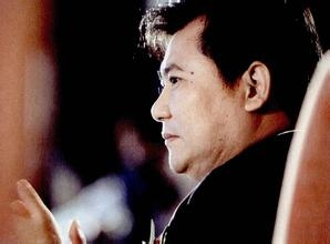 蘇寧受電商轉(zhuǎn)型策劃拖累 上年凈利下降95.5%,互聯(lián)網(wǎng)的一些事