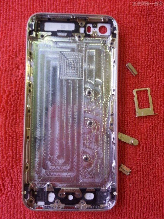 【多圖】蘋果iPhone 5S和5C的全部零部件曝光,互聯(lián)網的一些事