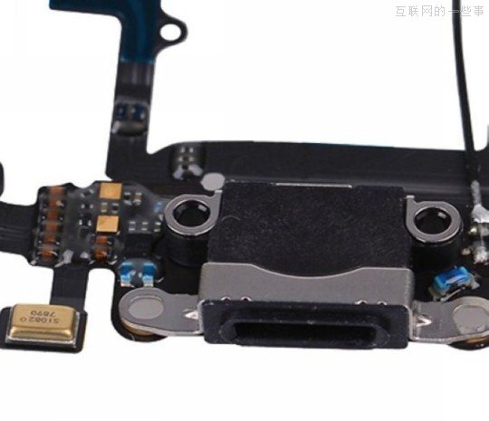 【多圖】蘋果iPhone 5S和5C的全部零部件曝光,互聯(lián)網的一些事