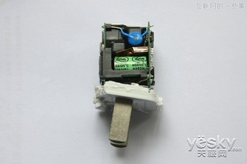 如此暴利！山寨手機(jī)充電器成本僅2元,互聯(lián)網(wǎng)的一些事